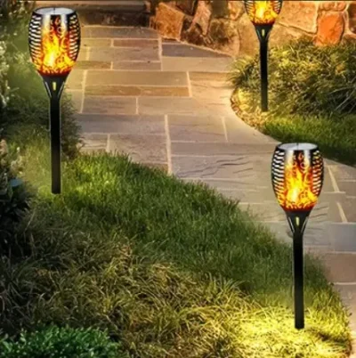 Solar Flame Torch Lights – Flickering LED, IP65 Waterproof, Auto On/Off, Warm Outdoor Lighting for Garden & Pathways