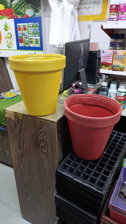12 Inch Plastic Decorative Planter