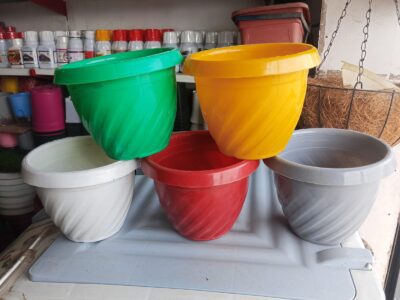 5 Pcs Hanging Plastic Pots Set with Plastic Hangers Mix Color Hanging Planters for Indoor Outdoor Gardening - Image 4